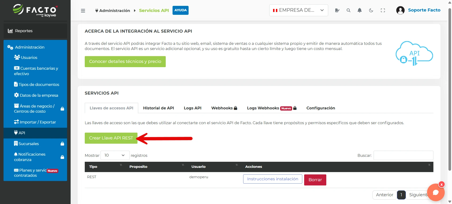 Pantalla de Llaves de accesos API con una flecha señalando el botón Crear Llave API REST
