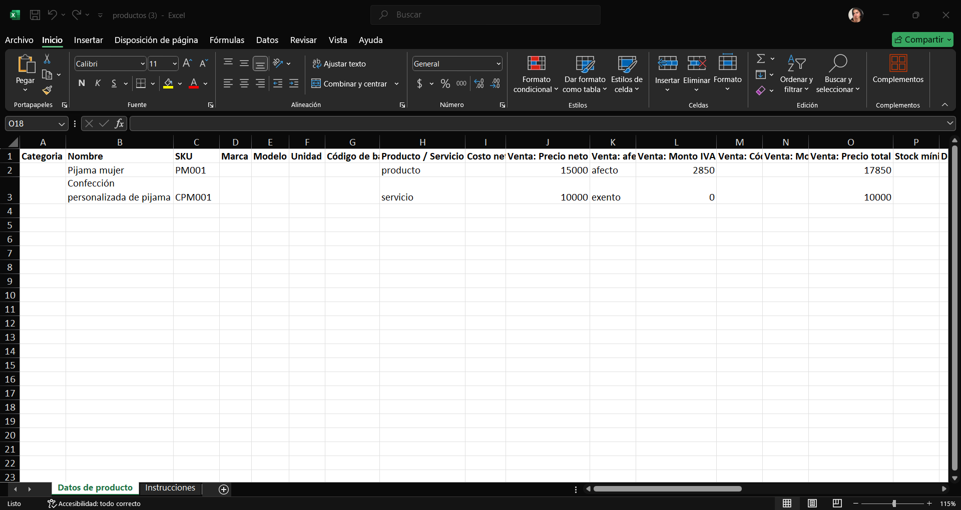 Pestaña Datos de producto de la plantilla Excel completada con la información de los productos y servicios